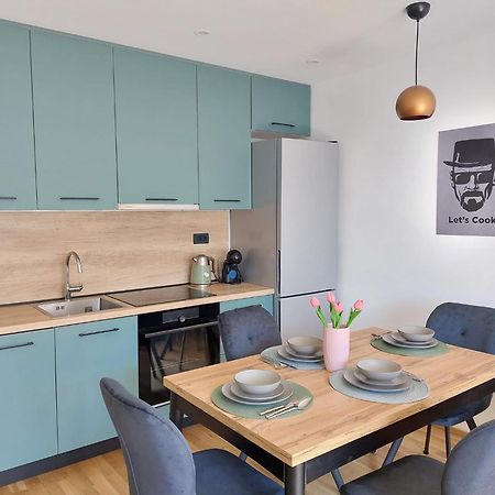 Comfort 2 Bedroom Apartment 10Min Walk From Center And Beach Split Buitenkant foto
