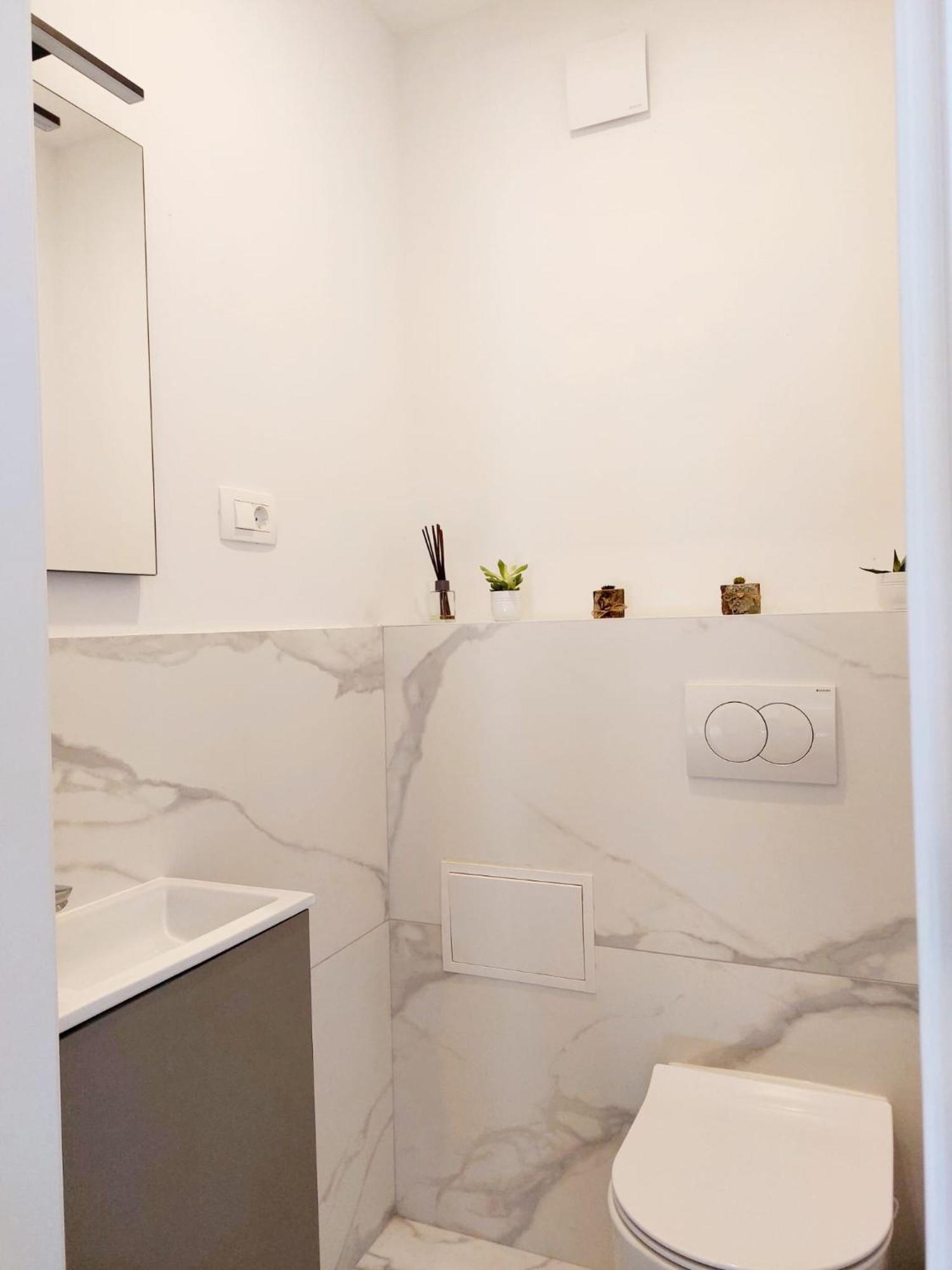 Comfort 2 Bedroom Apartment 10Min Walk From Center And Beach Split Buitenkant foto